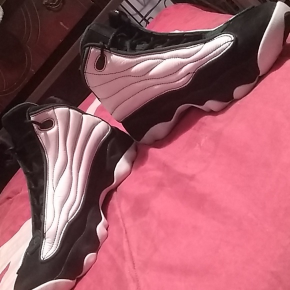 Jordan pro strong. - Picture 1 of 2